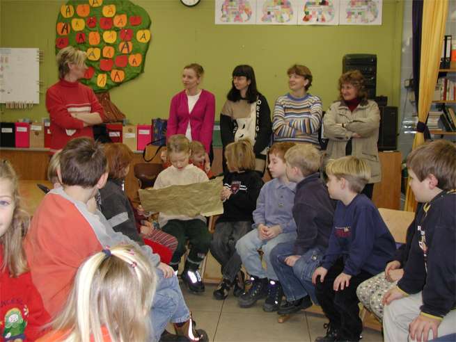 Lesemütter kommen zum Förderunterricht