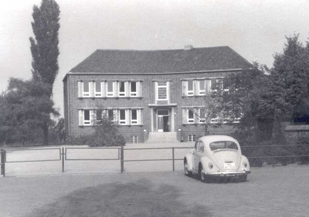 Schule Veen vor dem Anbau 1966